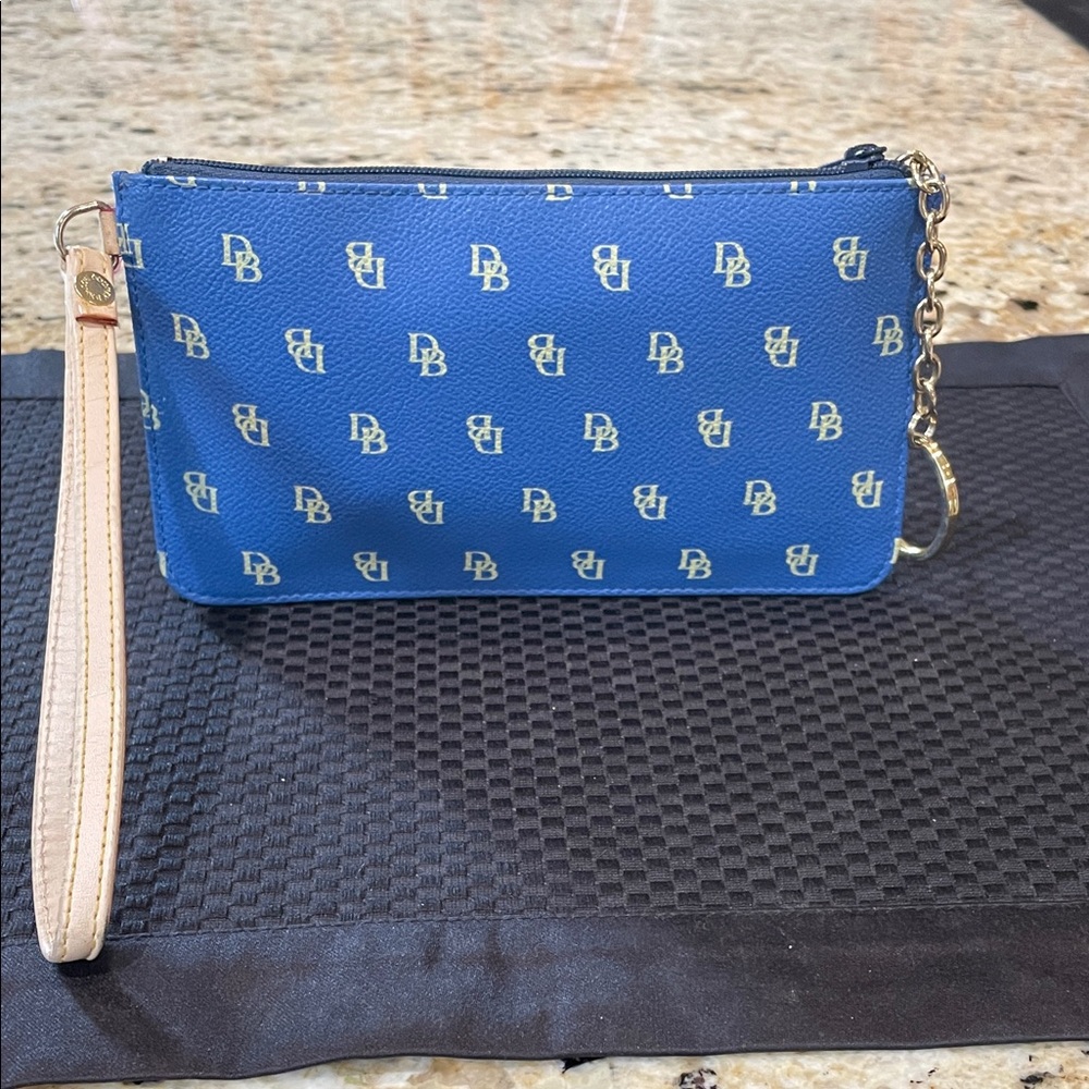 Dooney & Bourke Blue and Gold Monogram Wristlet - Picture 2 of 8